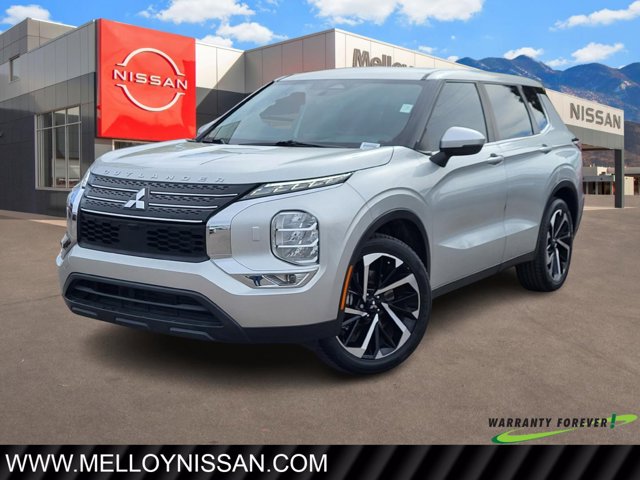 2022 Mitsubishi Outlander ES