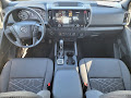 2026 Nissan Frontier Crew Cab 4x4 SV