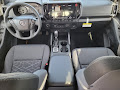 2026 Nissan Frontier Crew Cab 4x4 SV